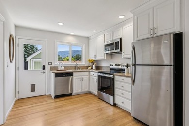 Welcome Home to 14275 Hilltop Way a Private Saratoga Retreat w/ - photo 27