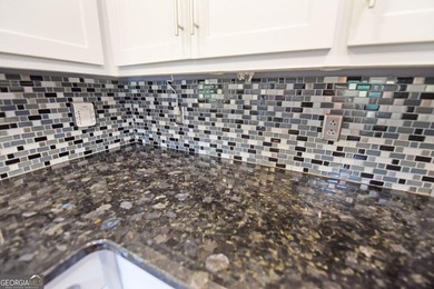 RARE Opportunity in the heart of TRACKROCK. This 3/3 country - photo 29