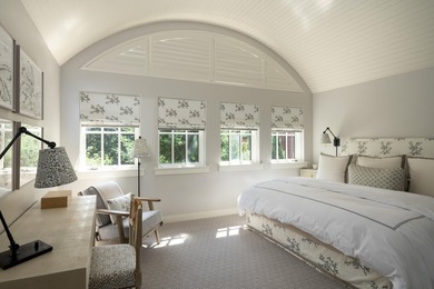 This incredible downtown estate offers luxurious living within - photo 31