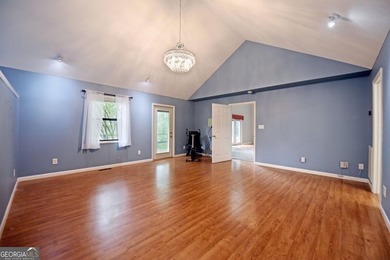RARE Opportunity in the heart of TRACKROCK. This 3/3 country - photo 42