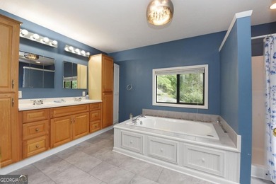 RARE Opportunity in the heart of TRACKROCK. This 3/3 country - photo 44