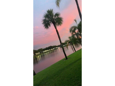 (private lake, pond, creek) Condo For Sale in Margate Florida