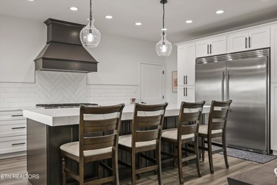 WHAT an AMZING HOME! You won't find finishings like this on just - photo 15