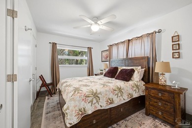 Located in the highly sought-after Villa Sabine neighborhood - photo 19