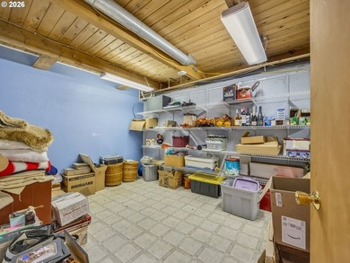 Rare opportunity to own a unique custom-built coastal property - photo 19