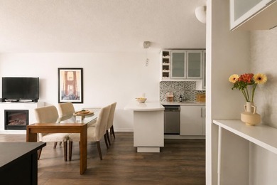 Beautifully renovated 1-bedroom home offers an exceptionally - photo 7