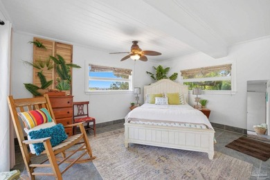 Located in the highly sought-after Villa Sabine neighborhood - photo 27
