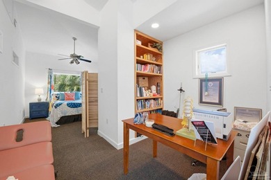 Located in the highly sought-after Villa Sabine neighborhood - photo 38