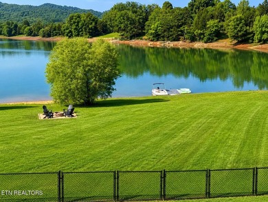 WHAT an AMZING HOME! You won't find finishings like this on just - photo 57