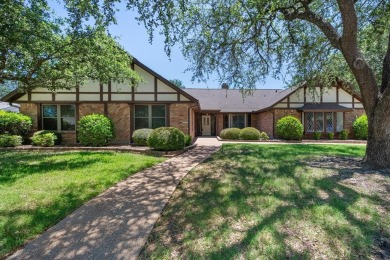 (private lake, pond, creek) Home For Sale in Mansfield Texas