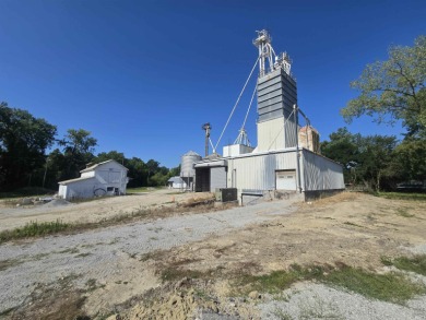 (private lake, pond, creek) Acreage For Sale in Warren Indiana