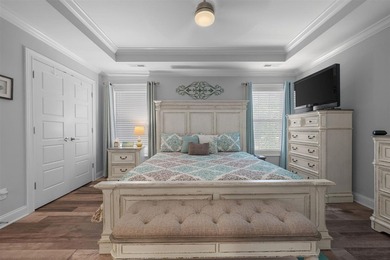 Convenience, low maintenance living, and an unbeatable in town - photo 18