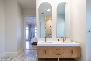 Stunning lakefront home filled with natural light, luxury - photo 21