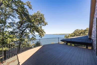 Stunning lakefront home filled with natural light, luxury - photo 24