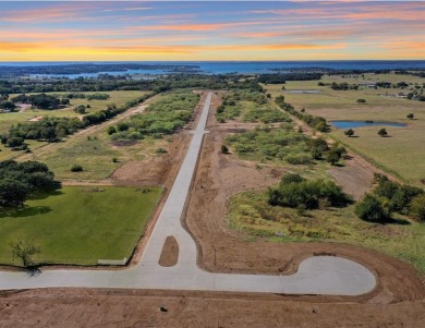 Lake Lot For Sale in Pilot Point, Texas
