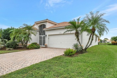 (private lake, pond, creek) Home For Sale in Boynton Beach Florida