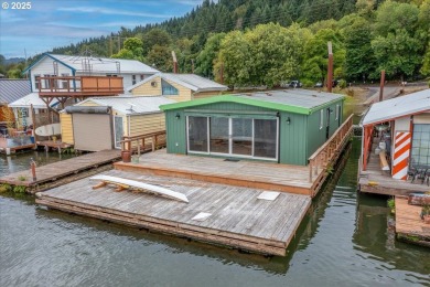 Lake Home For Sale in Portland, Oregon