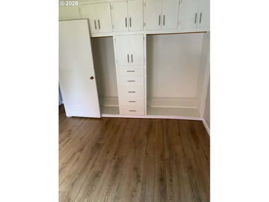 Remodeled 4 Plex On Oregon Coast! This 4 Plex features 4 - photo 12