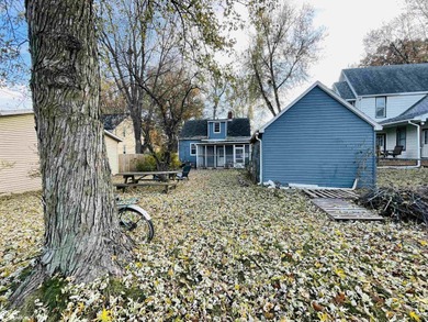 Welcome to this charming 2 bedroom home! Step inside to find an - photo 13