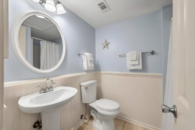 Perched on the top floor of desirable Pelican Watch Villas, 1360 - photo 16