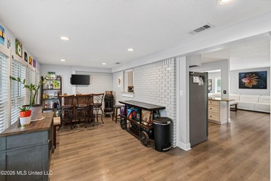 This home is BEAUTIFUL! Fully remodeled in 2019 and nestled in - photo 20