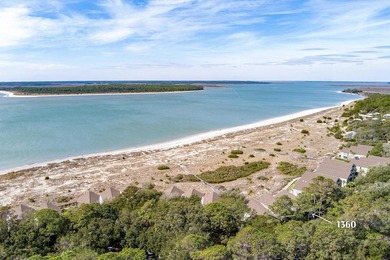 Perched on the top floor of desirable Pelican Watch Villas, 1360 - photo 21
