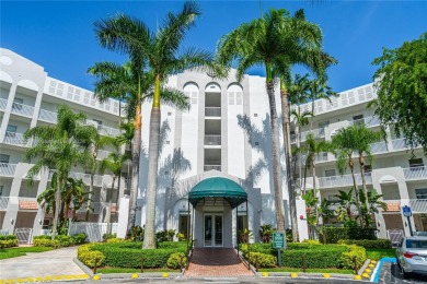 Lake Condo For Sale in Doral, Florida