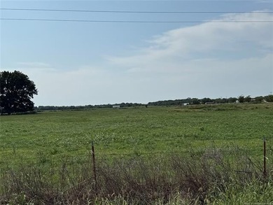 150 acres m/l with Texanna Road frontage and paved 424 Rd along - photo 6