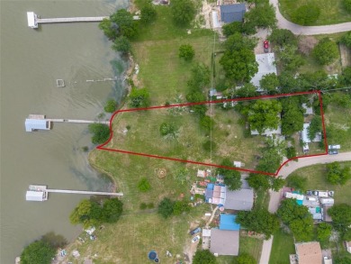 Lake Home For Sale in Quinlan, Texas