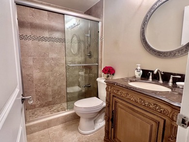 SUNNY & SPACIOUS 1BD/1BA TURNKEY UNIT ACROSS FROM THE SANDY - photo 18