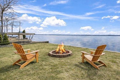 Welcome to your private escape on Houghton Lake! This - photo 7