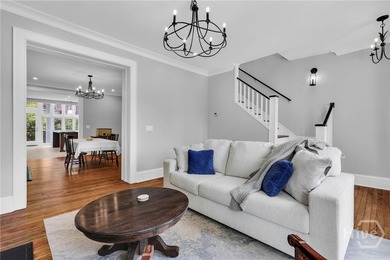 Just steps from Chatham Square, this stunning 5 bed/4.5 bath - photo 10