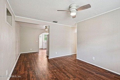 Come check out this four-bedroom, one-bathroom home is move-in - photo 10