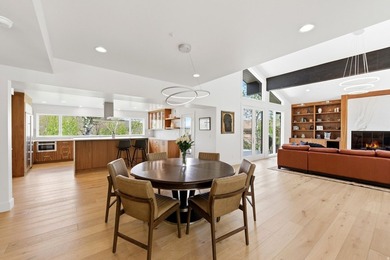 Sophisticated mountain living meets enviable in-town convenience - photo 15
