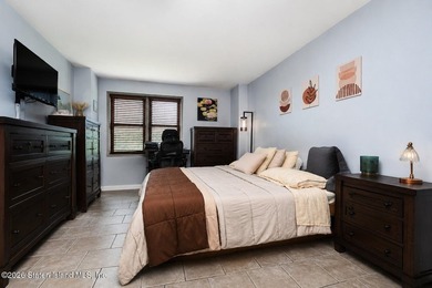 Located on the edge of the Grand Clove Lake Park sits this all - photo 17