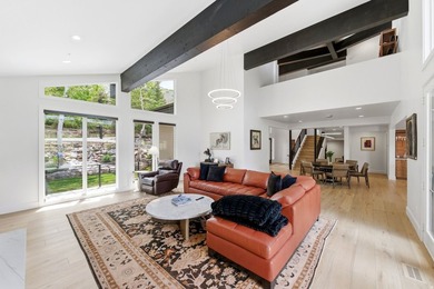 Sophisticated mountain living meets enviable in-town convenience - photo 21