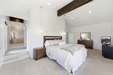 Sophisticated mountain living meets enviable in-town convenience - photo 30