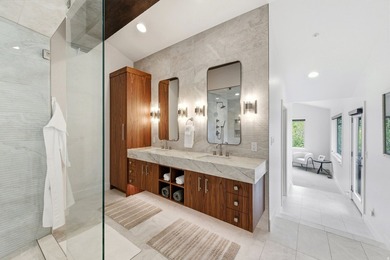 Sophisticated mountain living meets enviable in-town convenience - photo 33