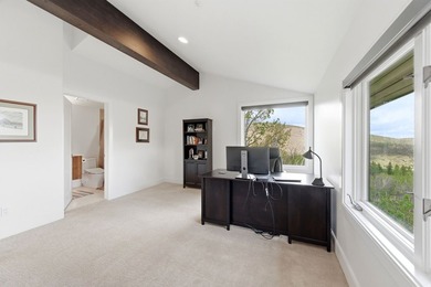 Sophisticated mountain living meets enviable in-town convenience - photo 37