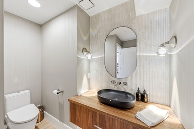 Sophisticated mountain living meets enviable in-town convenience - photo 39