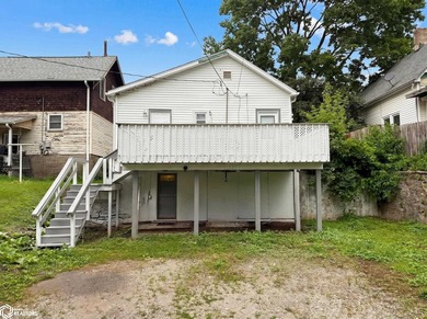 Completely remodeled from top to bottom, this 3-bedroom, 1-bath - photo 5