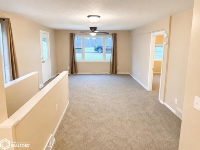 Completely remodeled from top to bottom, this 3-bedroom, 1-bath - photo 8