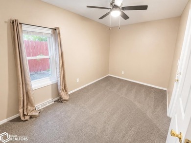 Completely remodeled from top to bottom, this 3-bedroom, 1-bath - photo 10