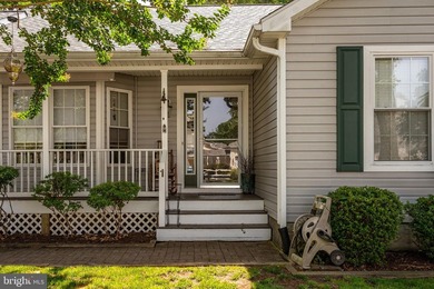 Well-kept 3BR/2BA rancher on a corner lot in the desirable - photo 2