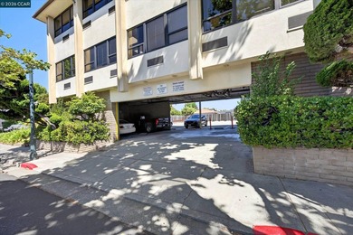 Transit-Oriented Prime Corner Commercial Office Building - photo 3
