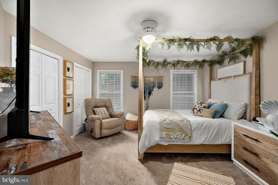 Well-kept 3BR/2BA rancher on a corner lot in the desirable - photo 8