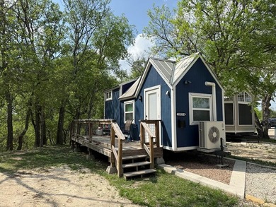 Turn key rental property on the Guadalupe River priced below tax - photo 32