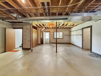 Rare opportunity to own a unique 5-acre horse property within - photo 33