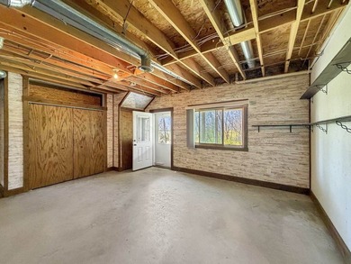Rare opportunity to own a unique 5-acre horse property within - photo 34