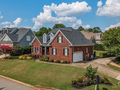 Experience the perfect blend of luxury, comfort, and - photo 9